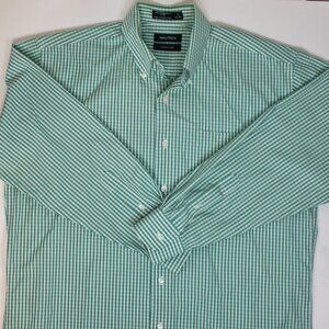 Nautica Green Gingham Wrinkle‎ Free Button Down